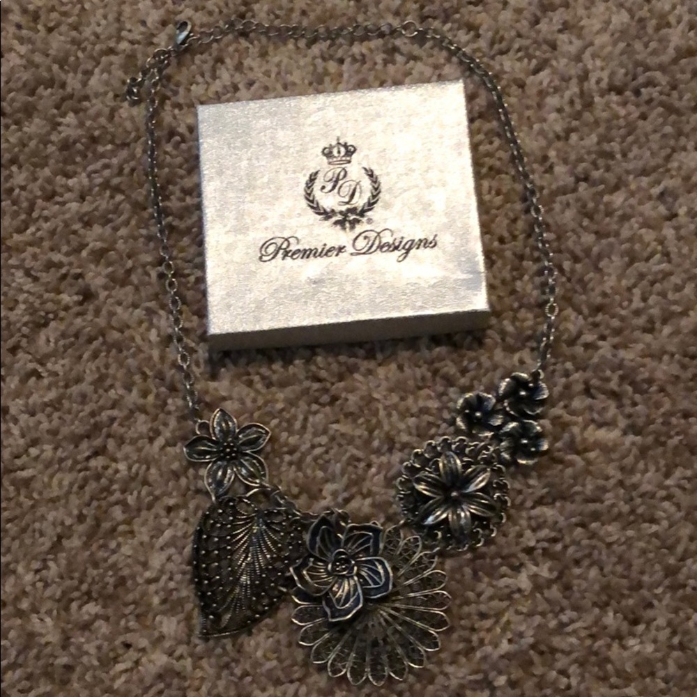 💝 Premier Designs Necklace